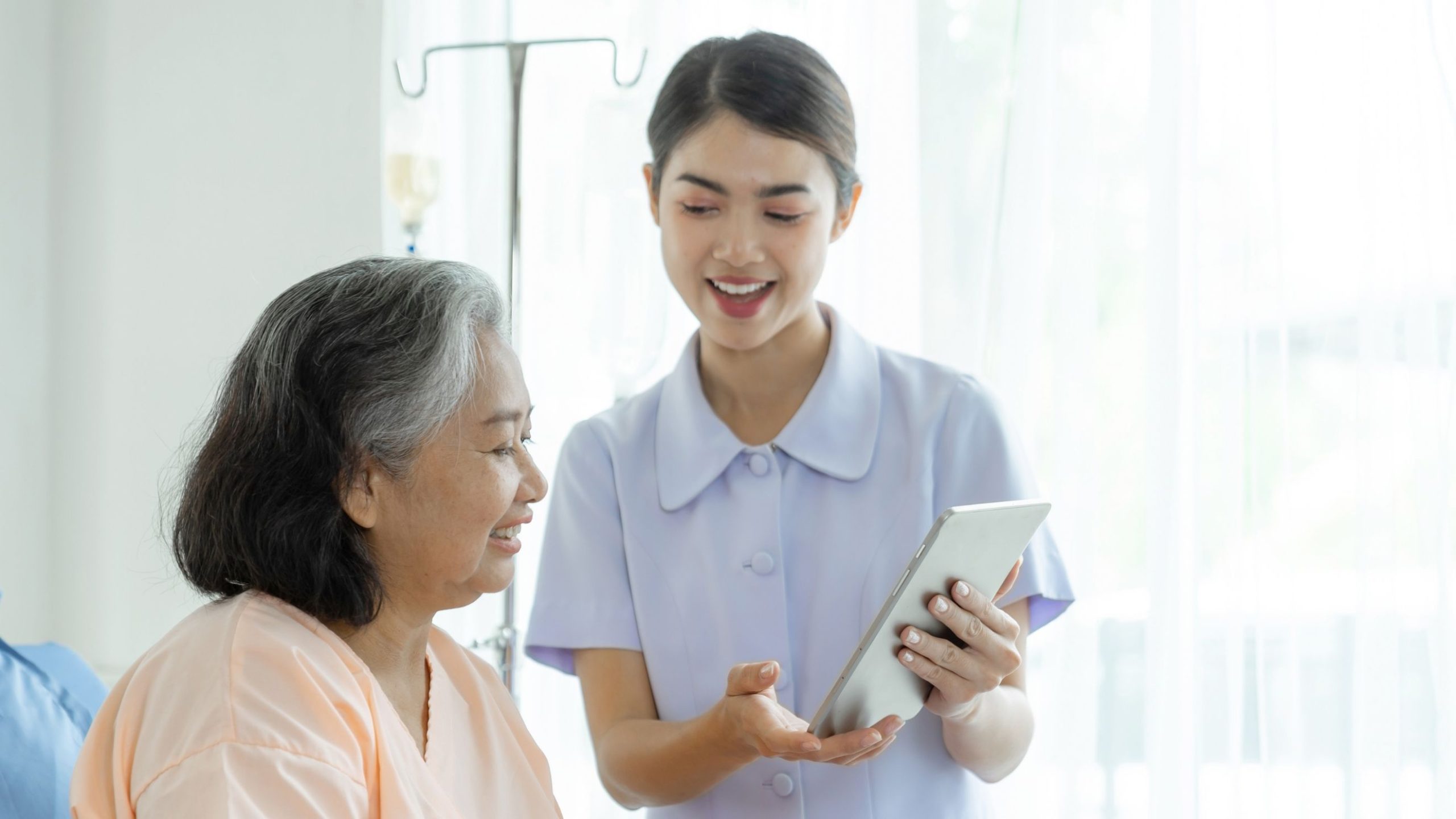 ระบบการดูแลระยะยาวด้านสาธารณสุขสำหรับผู้สูงอายุในประเทศไทย 1 2563 ศาสตราจารย์ ดร.ศาสตรา สุดสวาสดิ์ และคณะ scaled