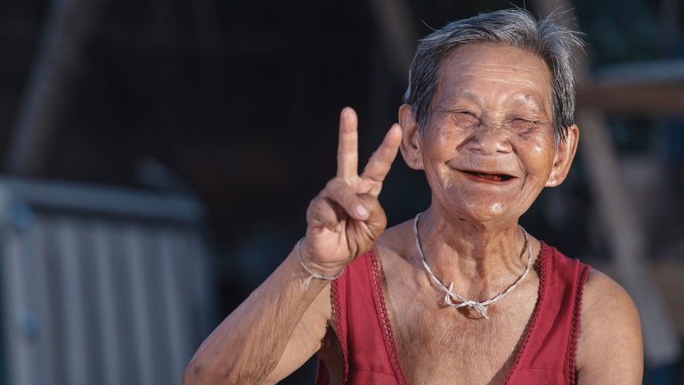 2564 V3 รศ.ดร. อมรรัตน์ อภินันท์มหกุล และคณะ