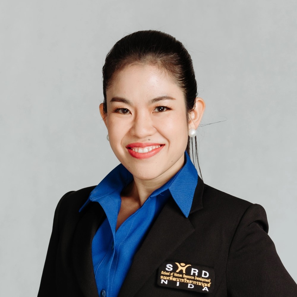 ปีที่ 15 ฉบับที่ 4 ประจำเดือน<br>ตุลาคม - ธันวาคม 2566 15 รศ.ดร.วาสิตา บุญสาธร