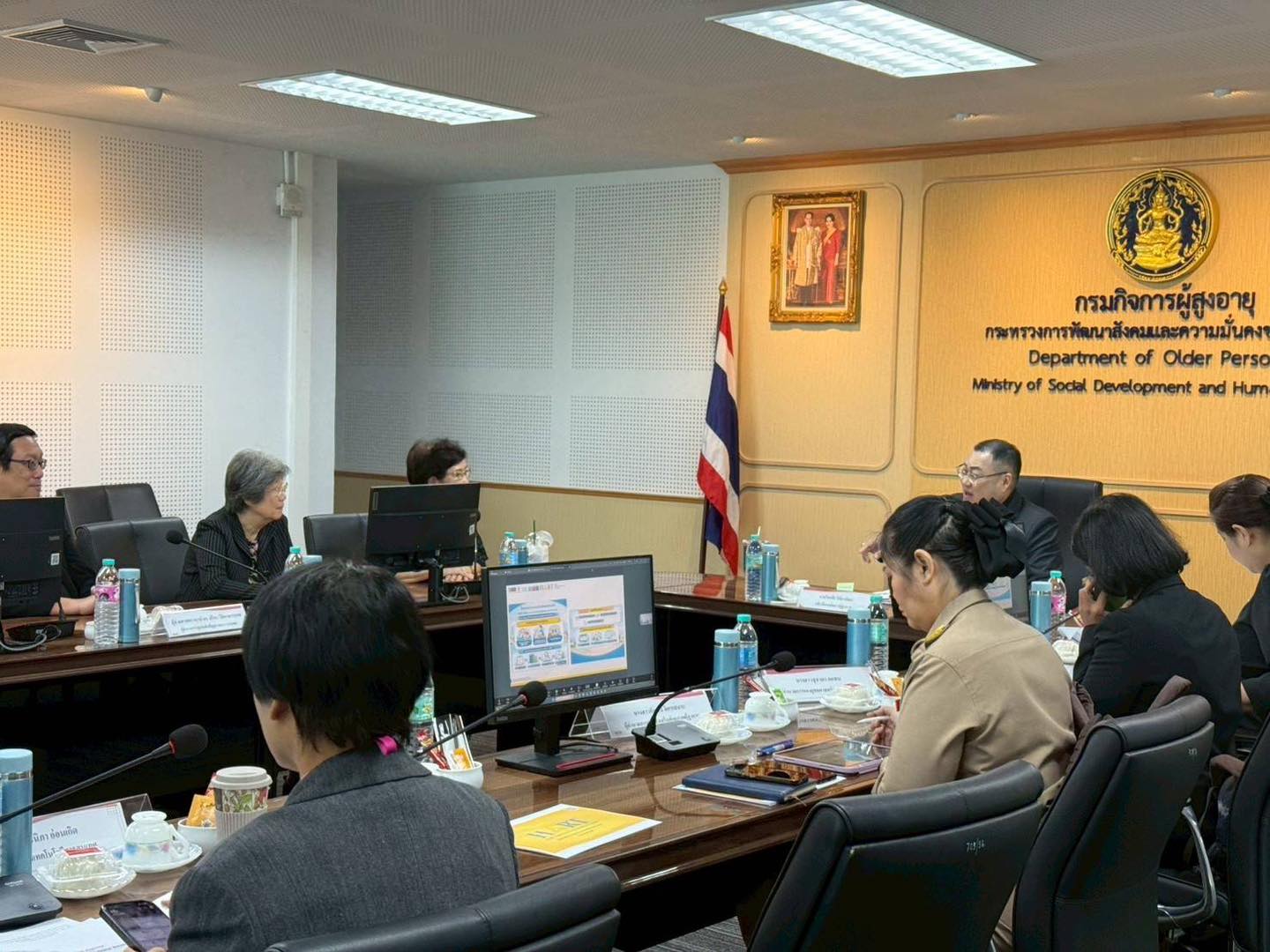 ‘นิด้า’ ผนึก ‘กรมกิจการผู้สูงอายุ’ เร่งนำฐานข้อมูลวิจัย HART ขับเคลื่อนนโยบายรองรับสังคมสูงวัยระดับชาติ 6 6